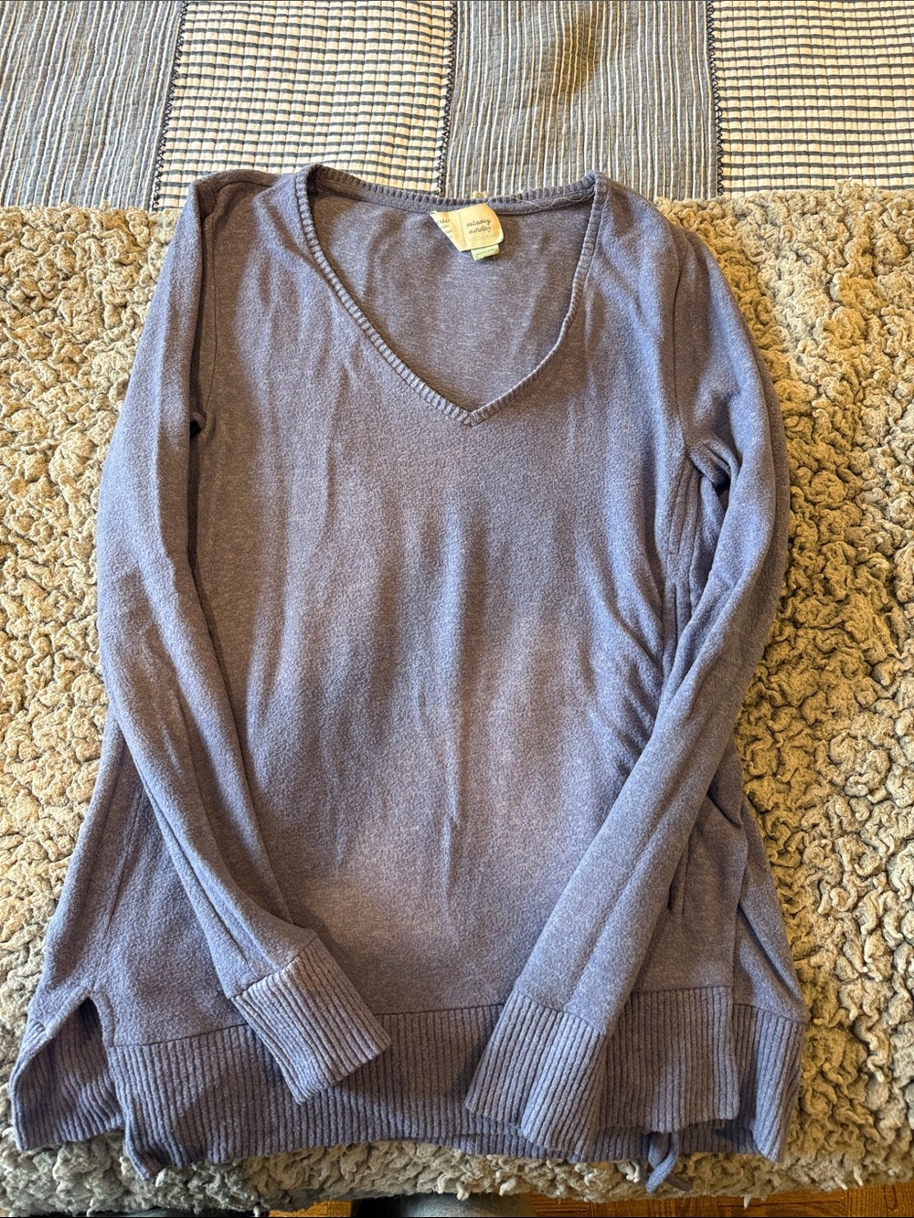 Women's V-Neck Sweater in Lavender by Wayf